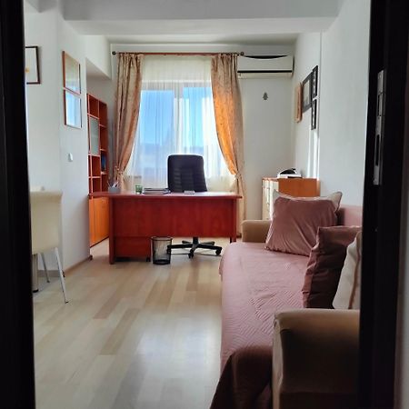 Central Apartament Iasi Buitenkant foto